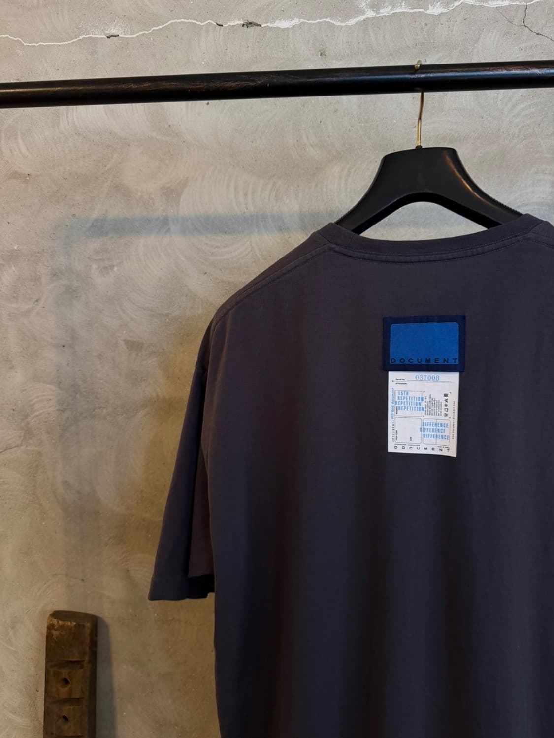 도큐먼트 티셔츠 105 상품이미지5