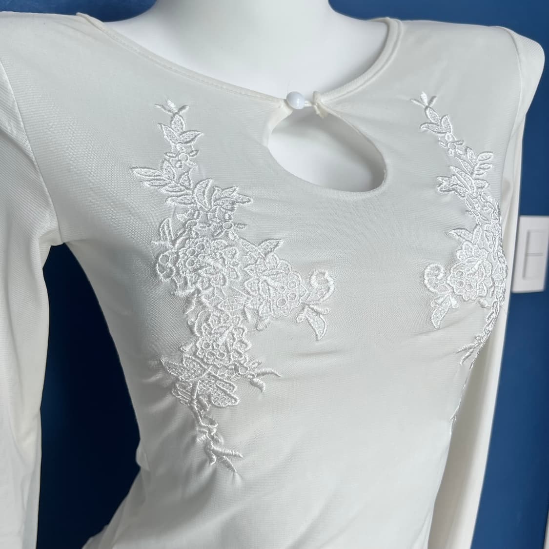 팁씨) jacquard hole blouse 상품이미지5