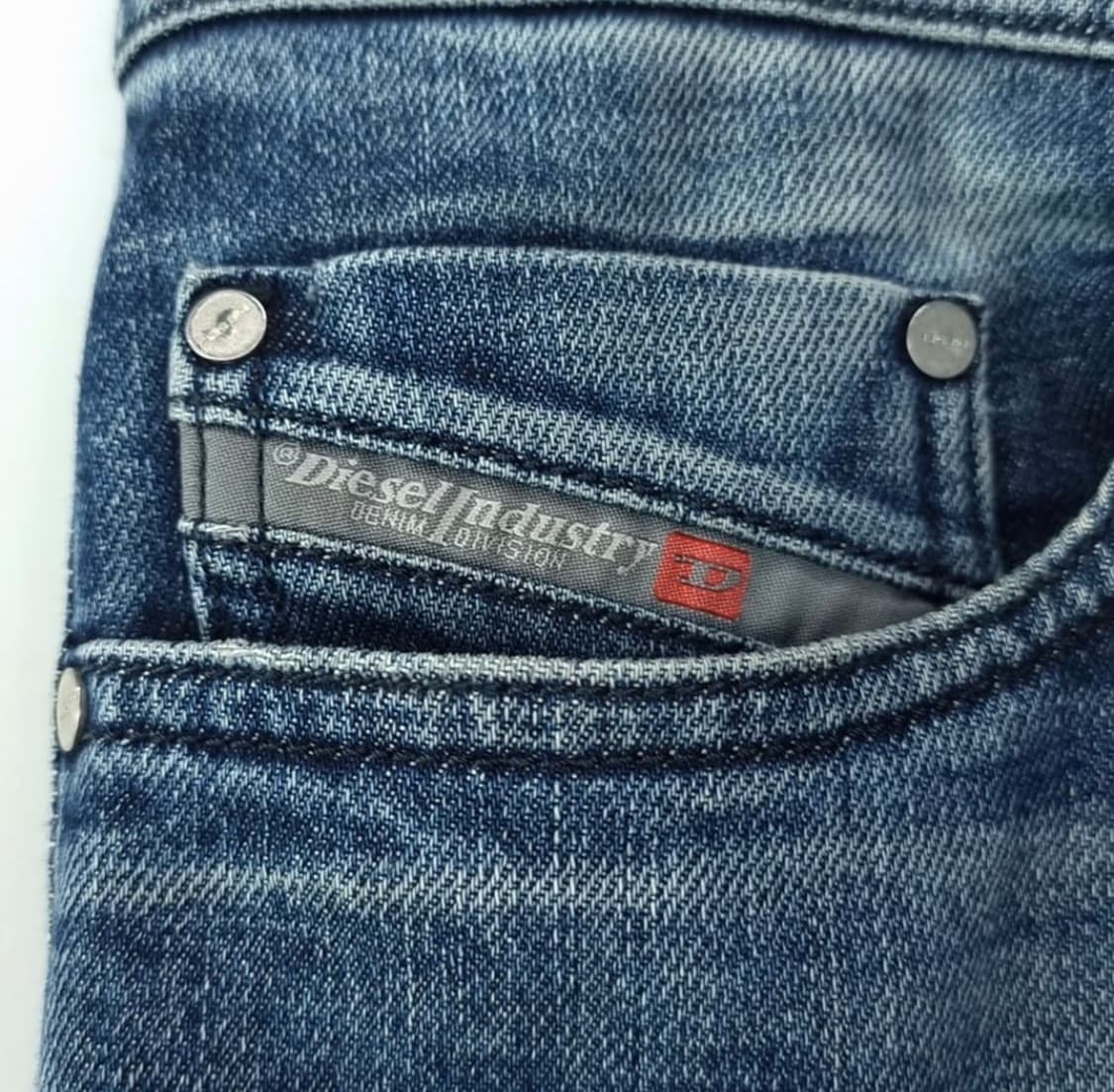 디젤 빈티지 워시드 슬림핏 상품이미지5