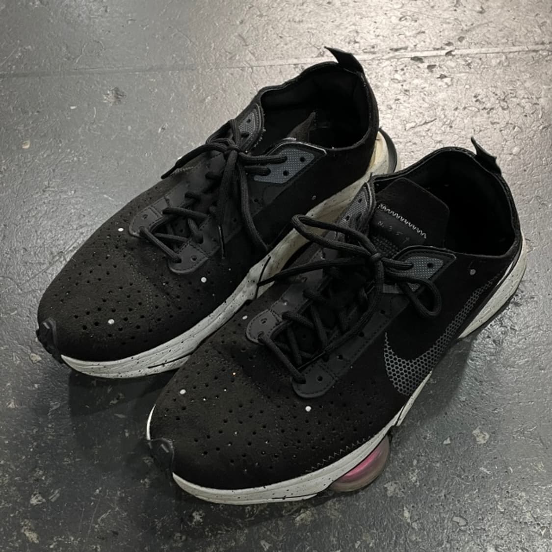 270 나이키 에어 줌 타입  상품이미지3