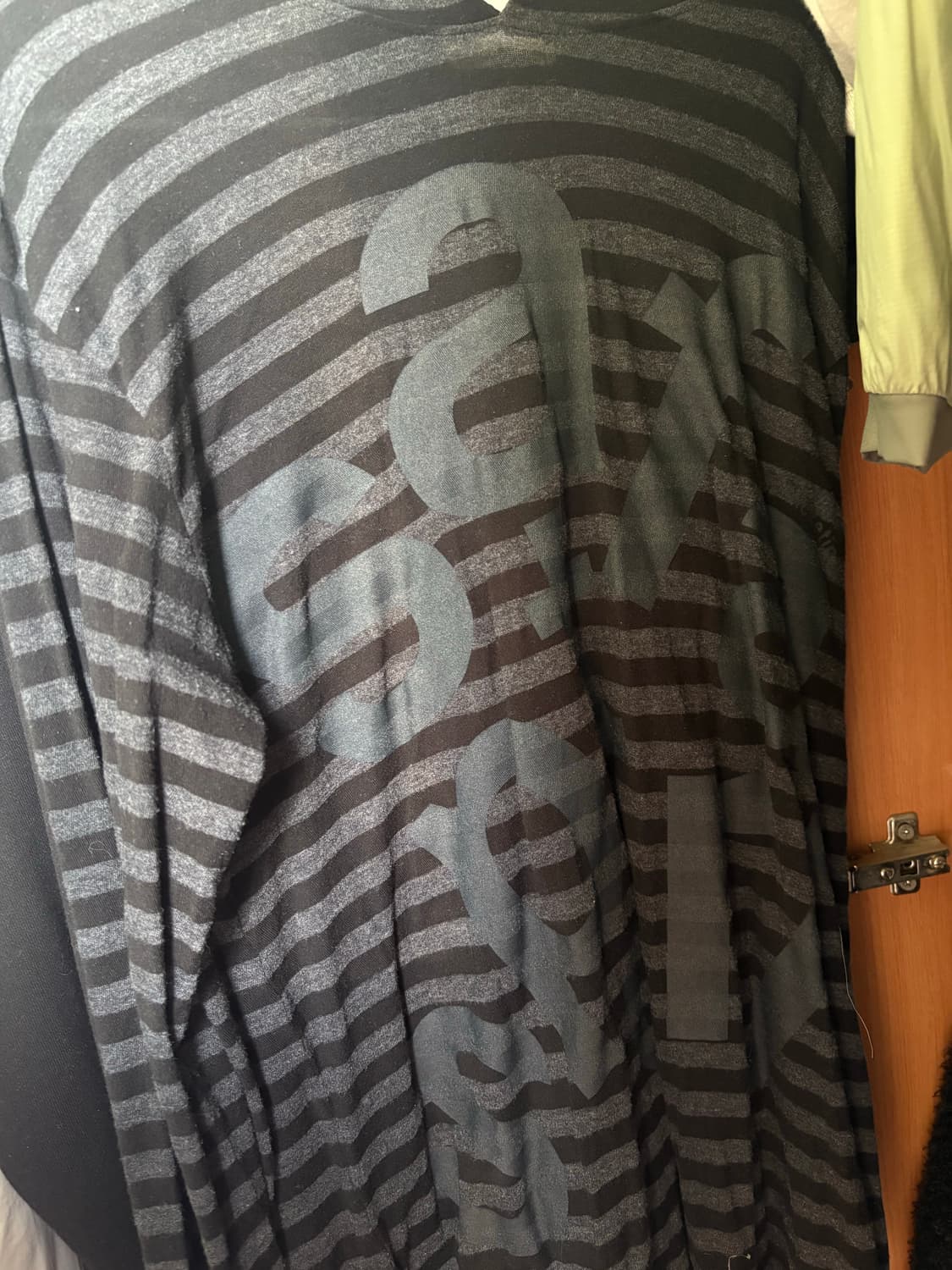 사파리스팟 티켓팅 스트라이프 보더 후디 블랙 상품이미지2