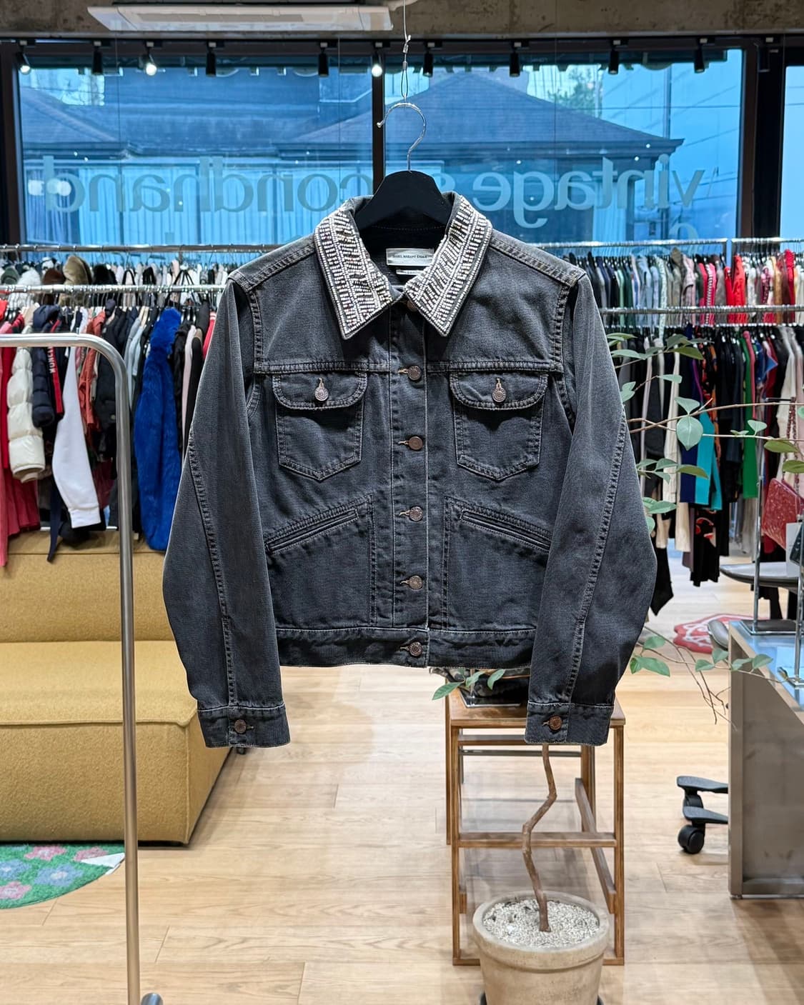 이자벨마랑 블랙 데님 비즈 카라 자켓  상품이미지1