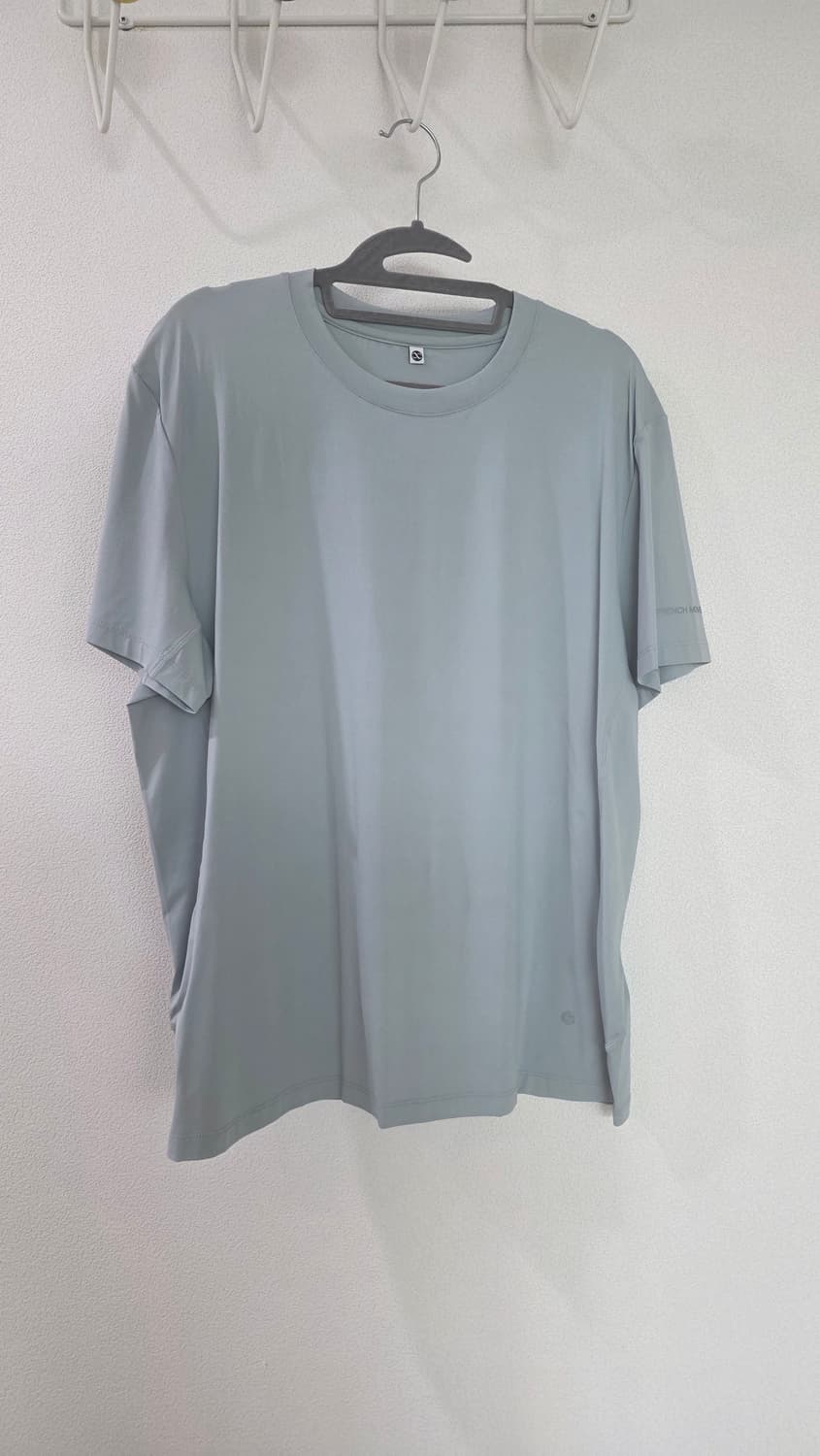 새제품) 위뜨 반팔 티셔츠 XL 상품이미지1