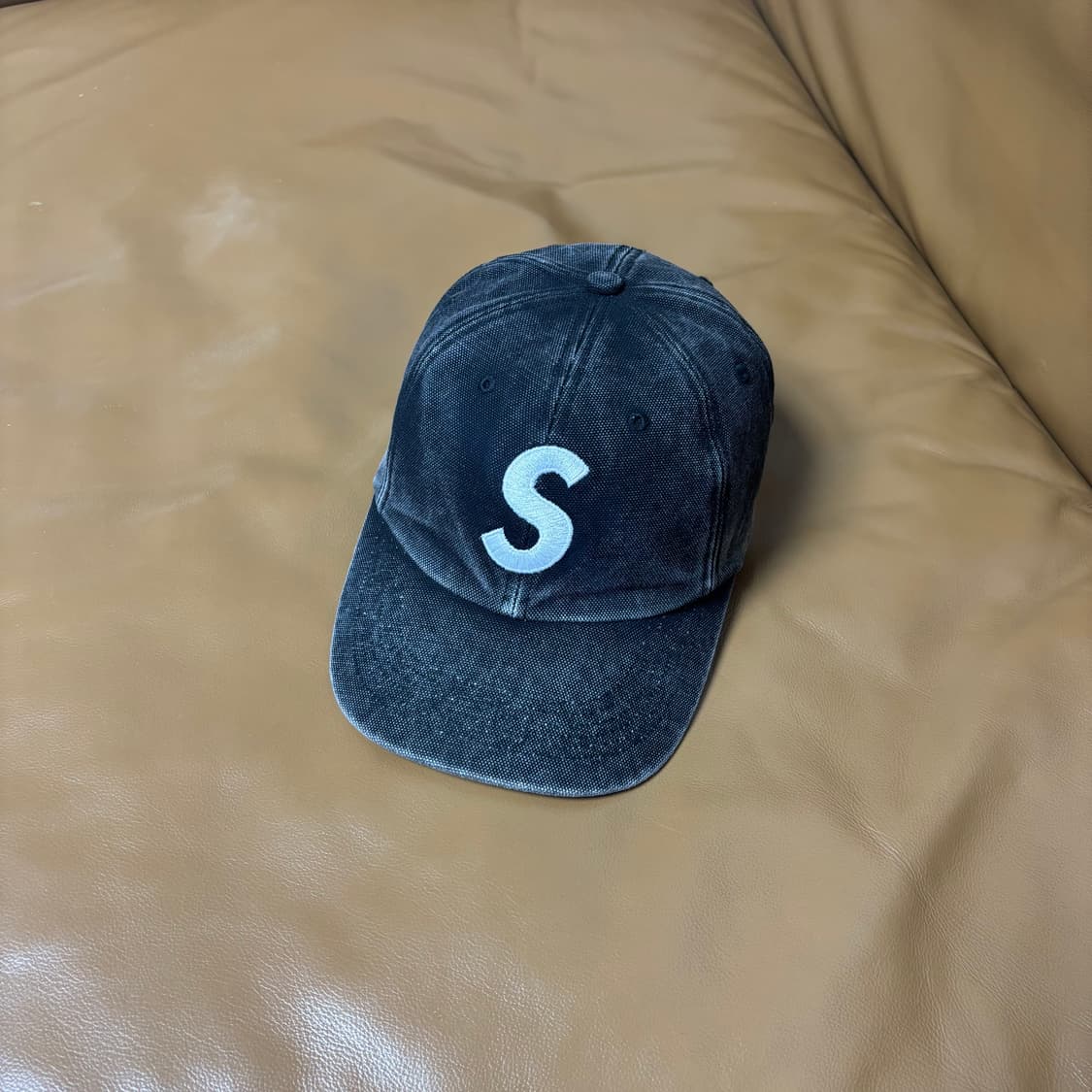 Supreme 슈프림 피그먼트 블랙 S로고 6패널 볼캡 모자 Black 상품이미지1