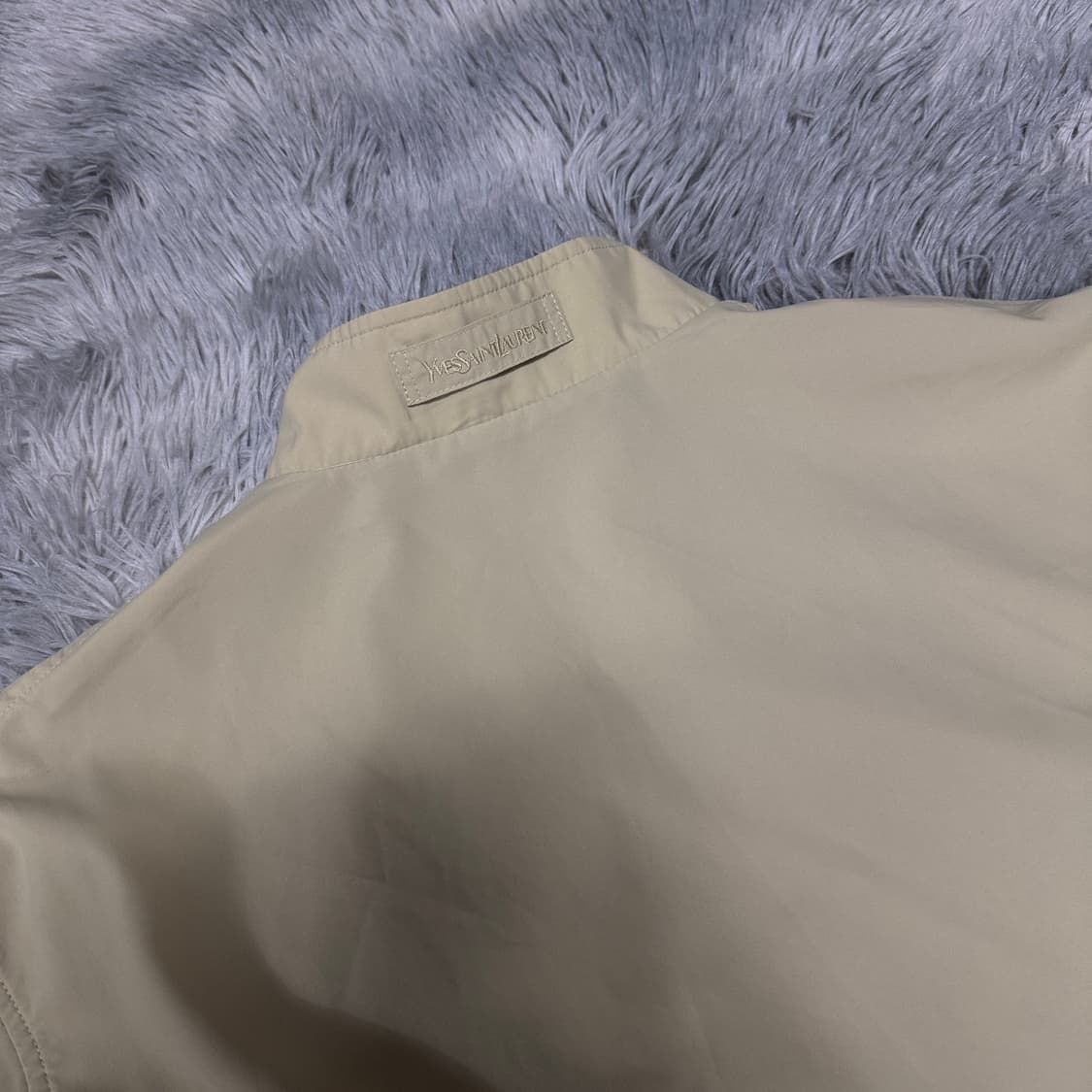 입생로랑 로고 경량 바람막이 100사이즈 상품이미지5