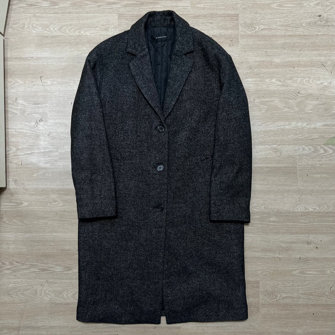 지오다노 여성 헤링본 이너퀼팅 안감 싱글 롱코트 [차콜] XS/85 상품이미지1