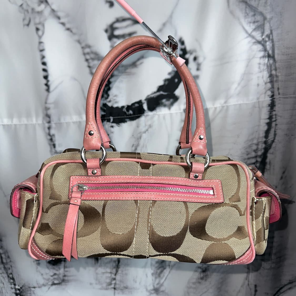 코치 핑크 시그니처 토트백 상품이미지2