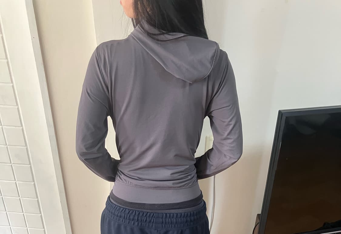 유니클로 집업 상품이미지4