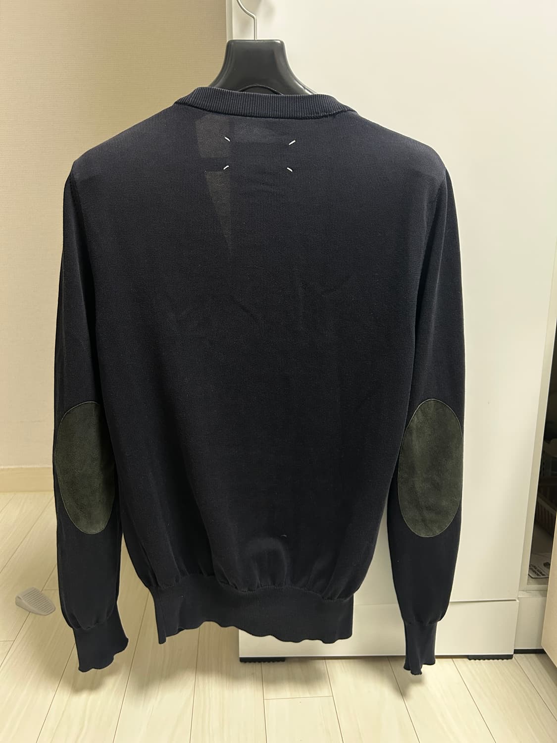 마르지엘라 엘보우 패치 가디건 상품이미지1