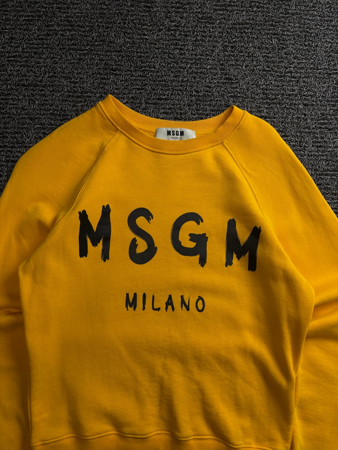 MSGM 밀라노 센터빅로고 크루넥 맨투맨 4853 상품이미지1
