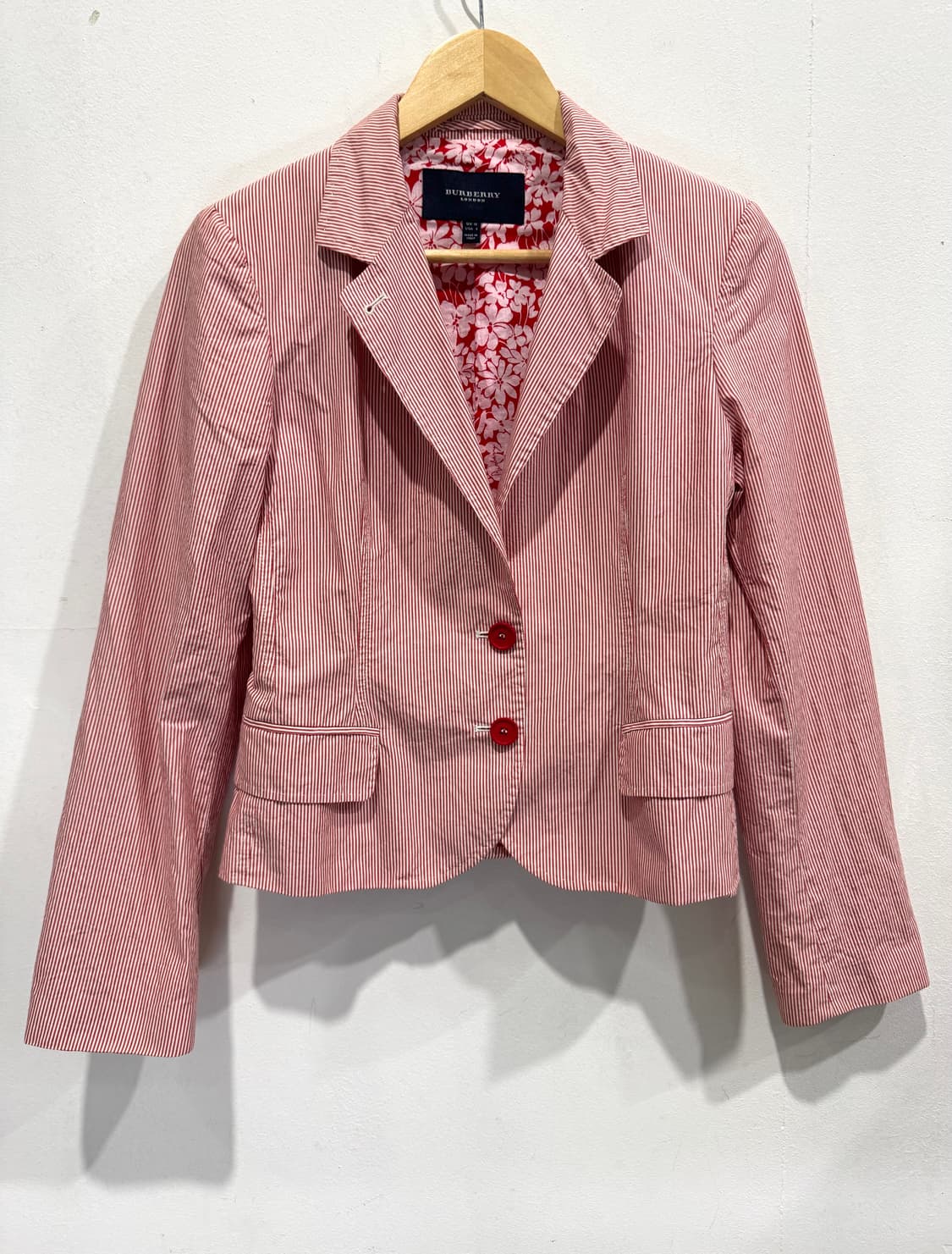 버버리 런던 핑크 스트라이프 블레이저 L 정품 상품이미지1
