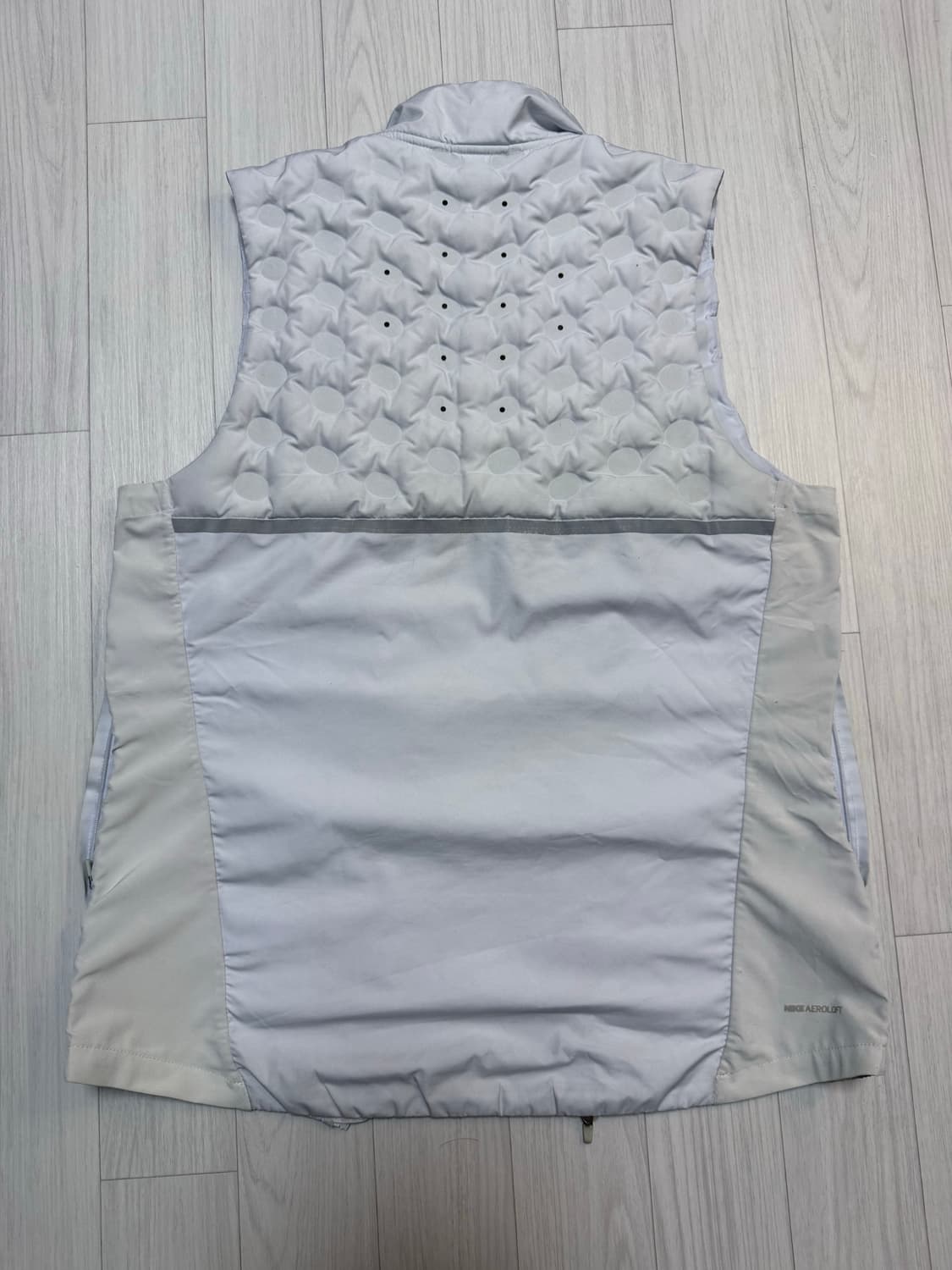 나이키 에어로로프트 경량 조끼 상품이미지2