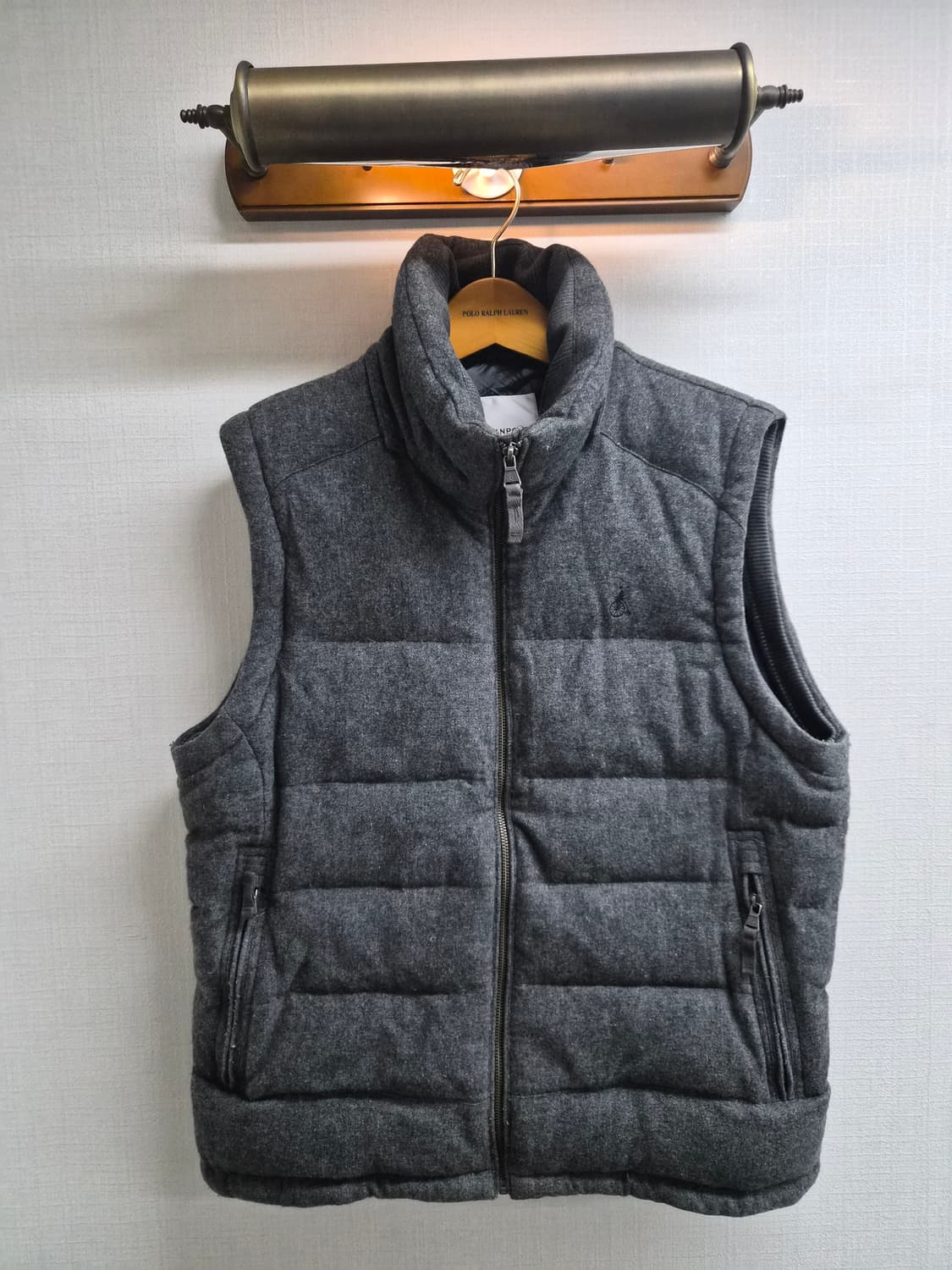 110) 빈폴 프리미엄  울 덕다운 패딩 조끼 팝니다 상품이미지1