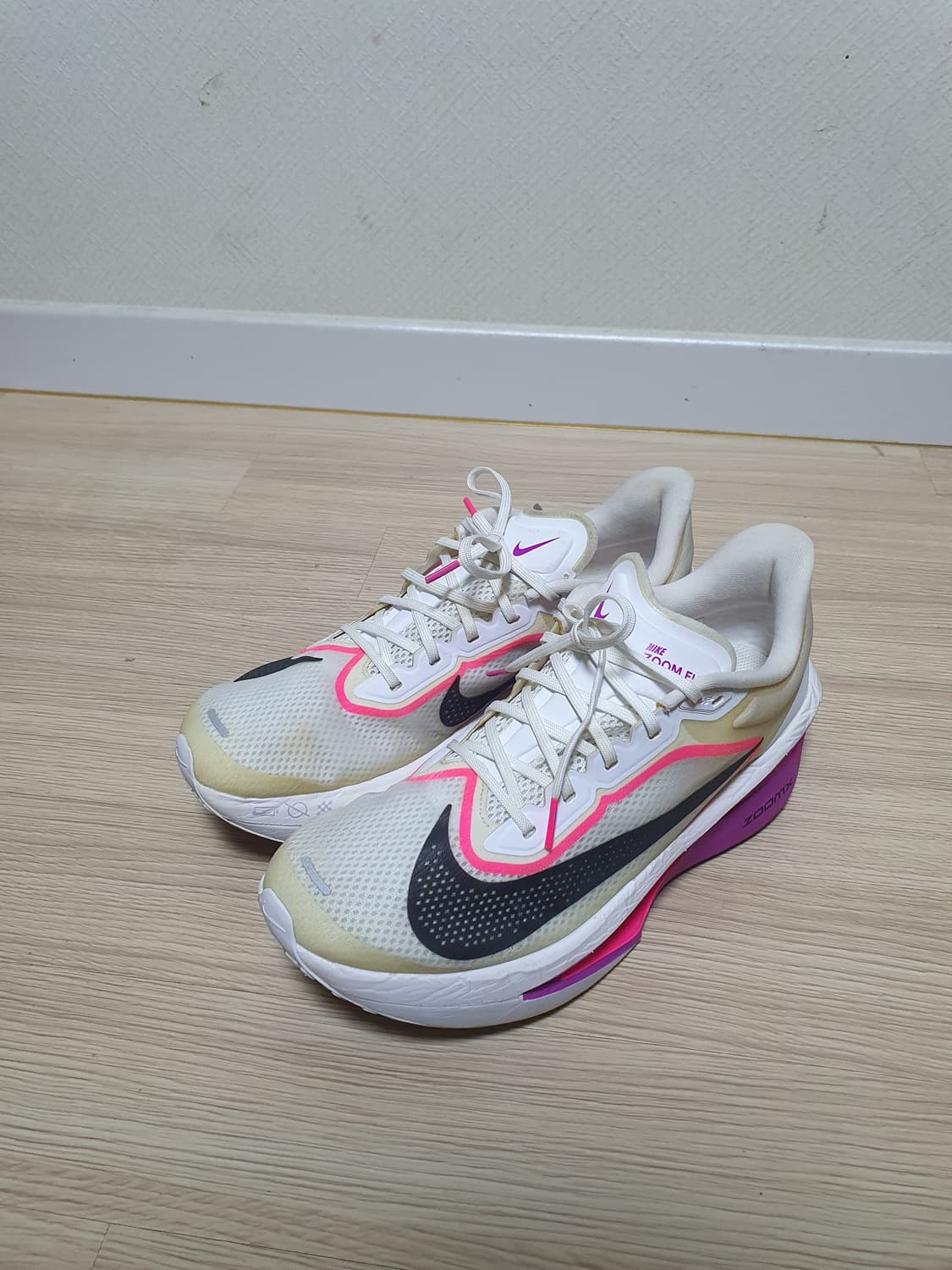 나이키 줌 플라이6 러닝화 285 상품이미지4