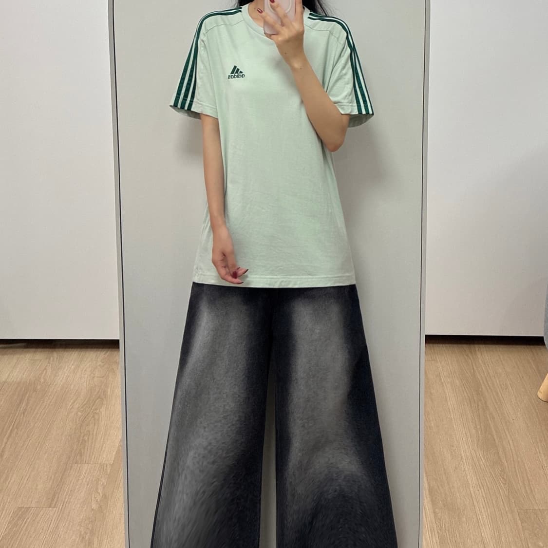 아디다스 딥그린 삼선 반팔 티셔츠 상품이미지1