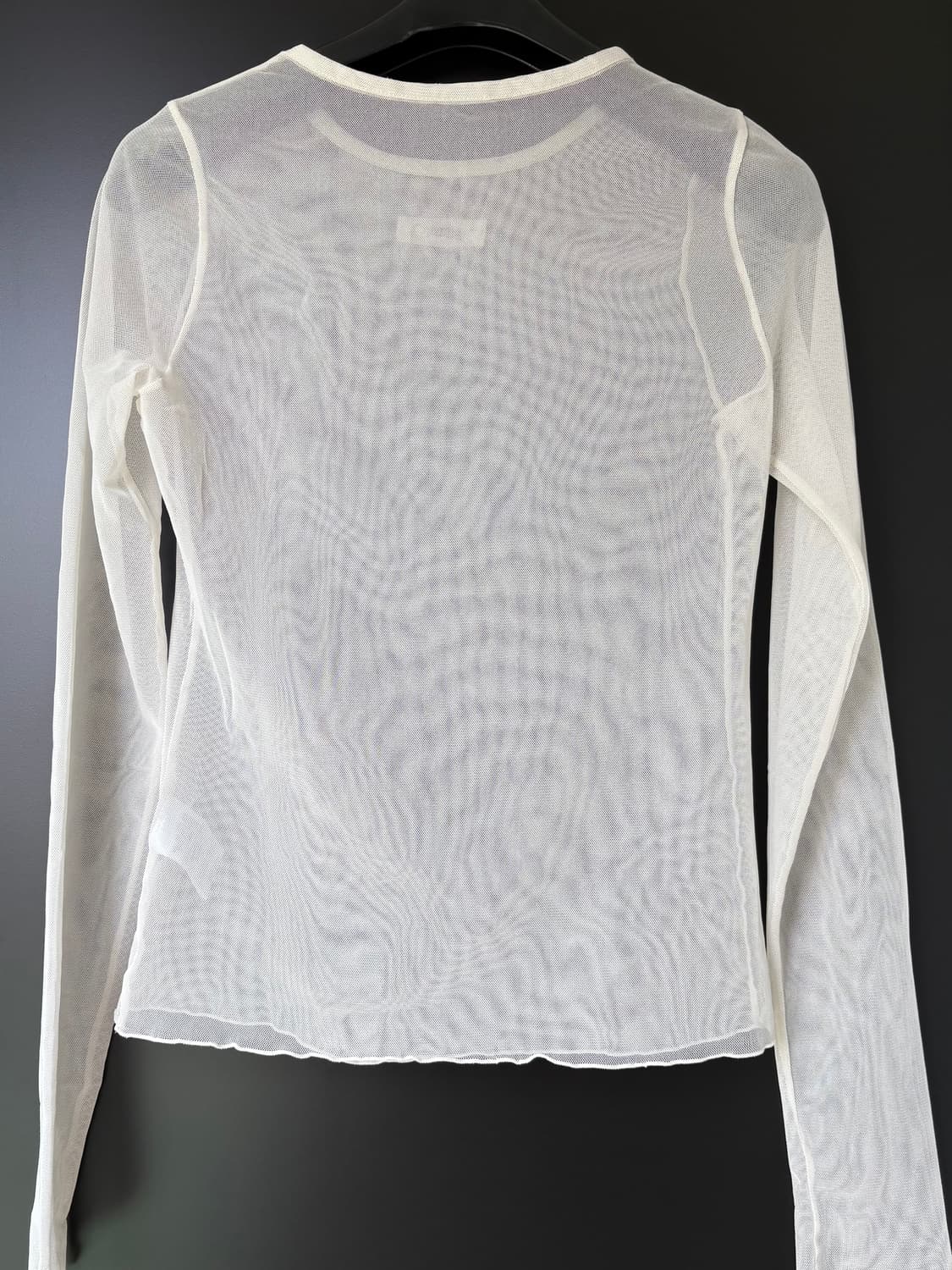 글로니 티셔츠 Glowny sheer long sleeve 상품이미지2