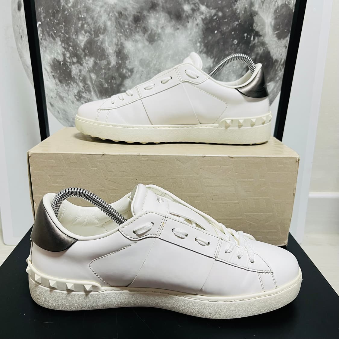 정품 40) 발렌티노 VLTN 로고 히든 스니커즈 255~260 상품이미지2