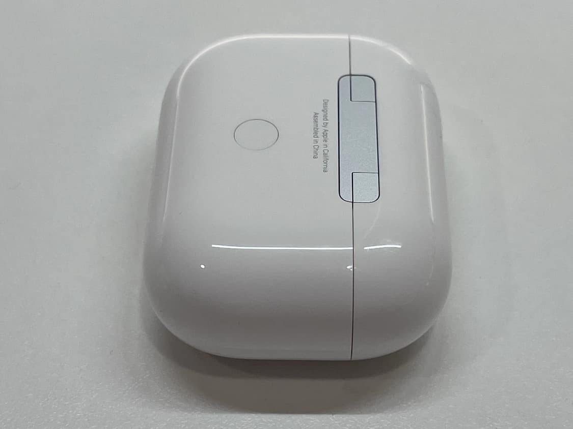 에어팟 프로 2세대 (맥세이프 무선충전 C타입)팝니다 상품이미지6