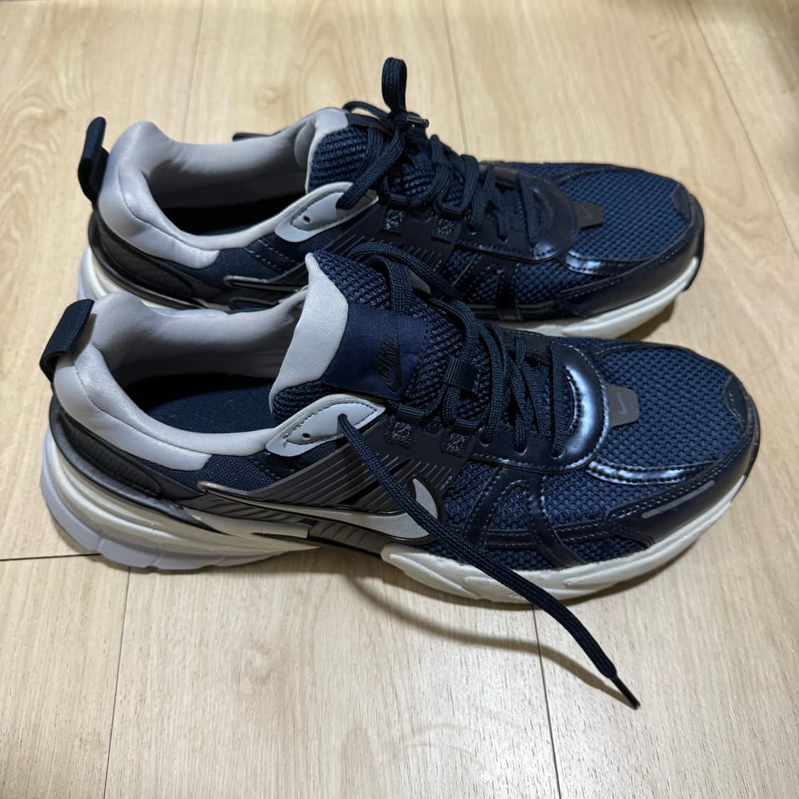 나이키 V2K 런 네이비 290 상품이미지3
