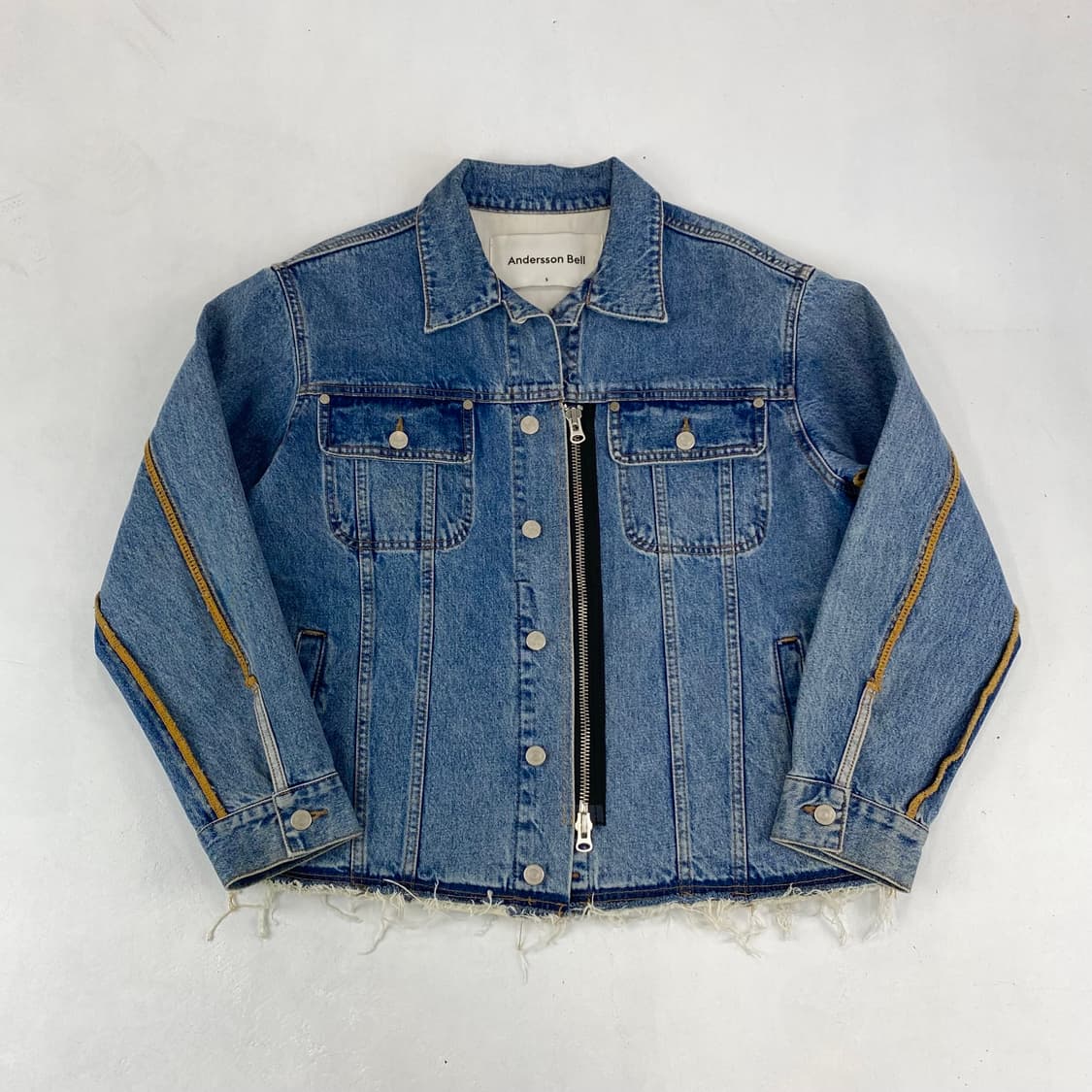  앤더슨벨 인사이드아웃 데님 트러커 자켓 (98)  ﻿ 상품이미지2