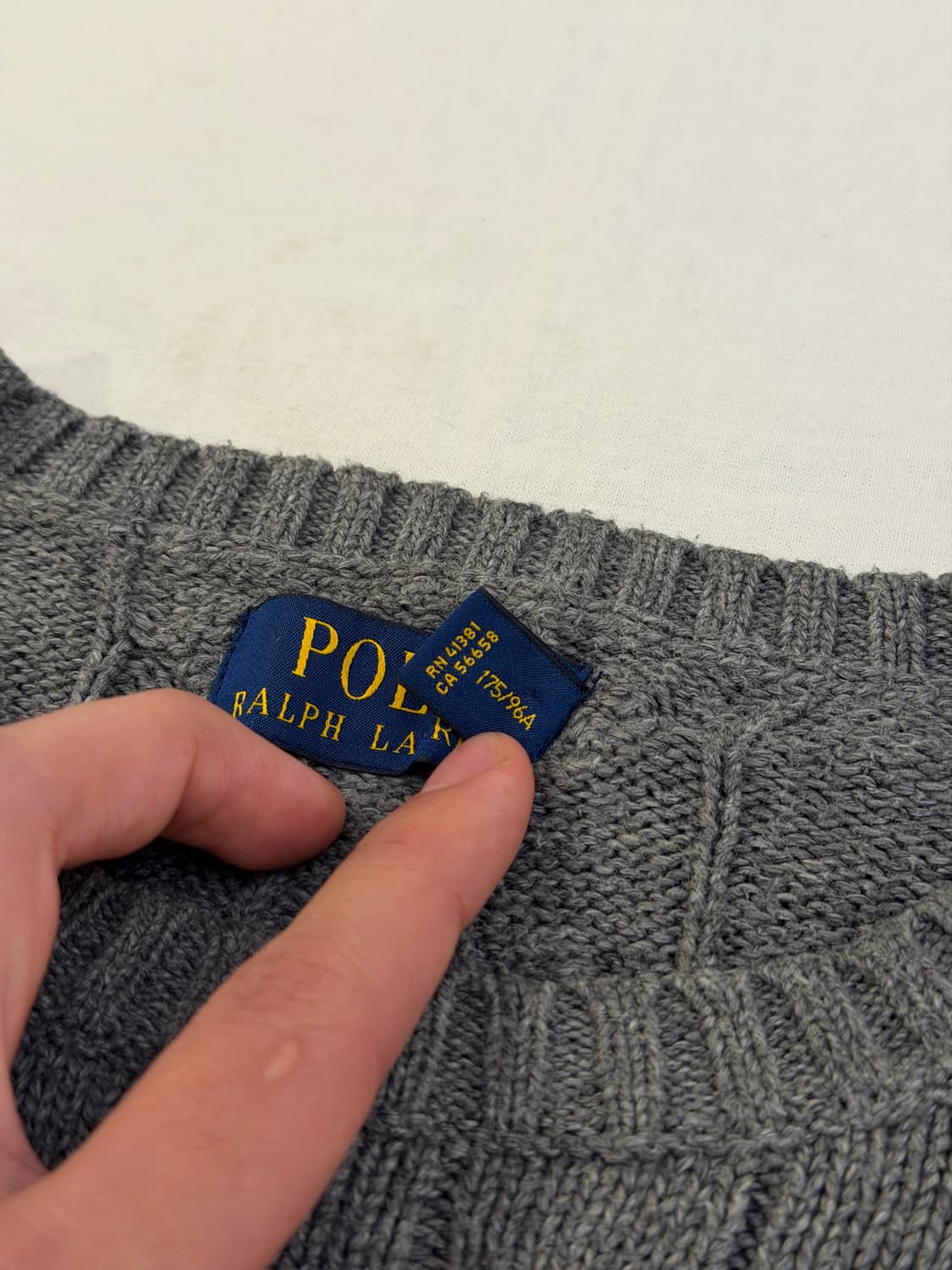 폴로 랄프로렌 꽈배기 케이블 니트 딥 그레이 상품이미지3