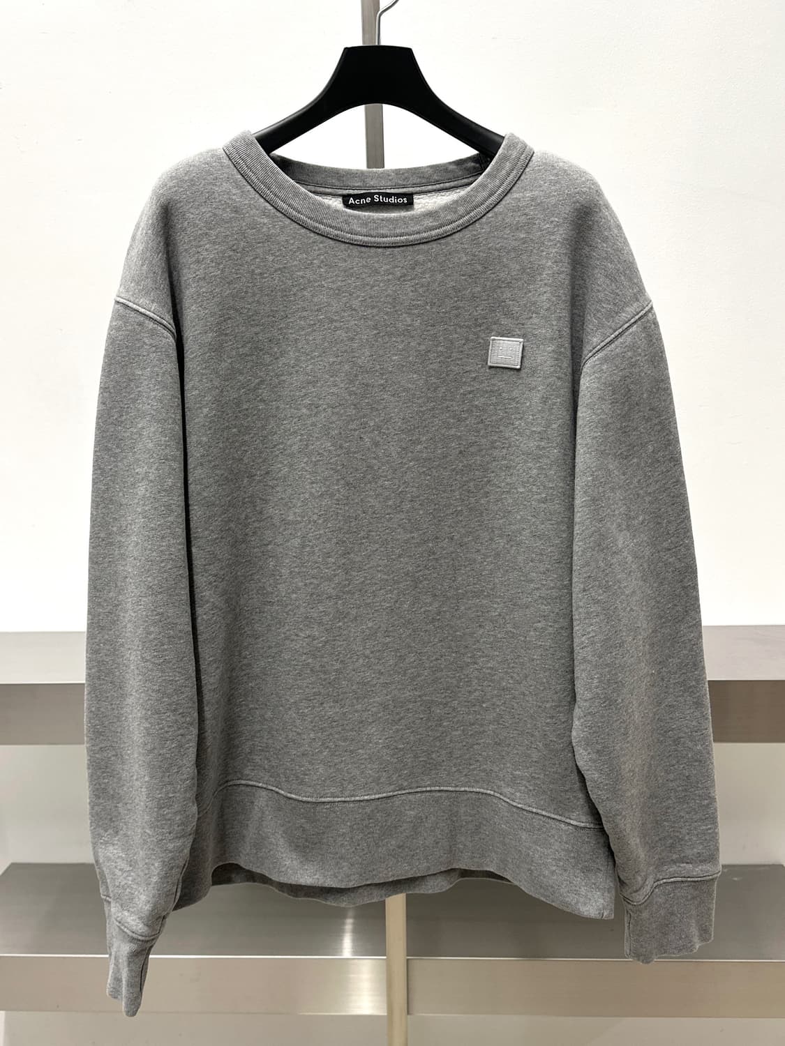 아크네스튜디오 멜란지그레이 페어뷰 페이스 맨투맨  상품이미지1