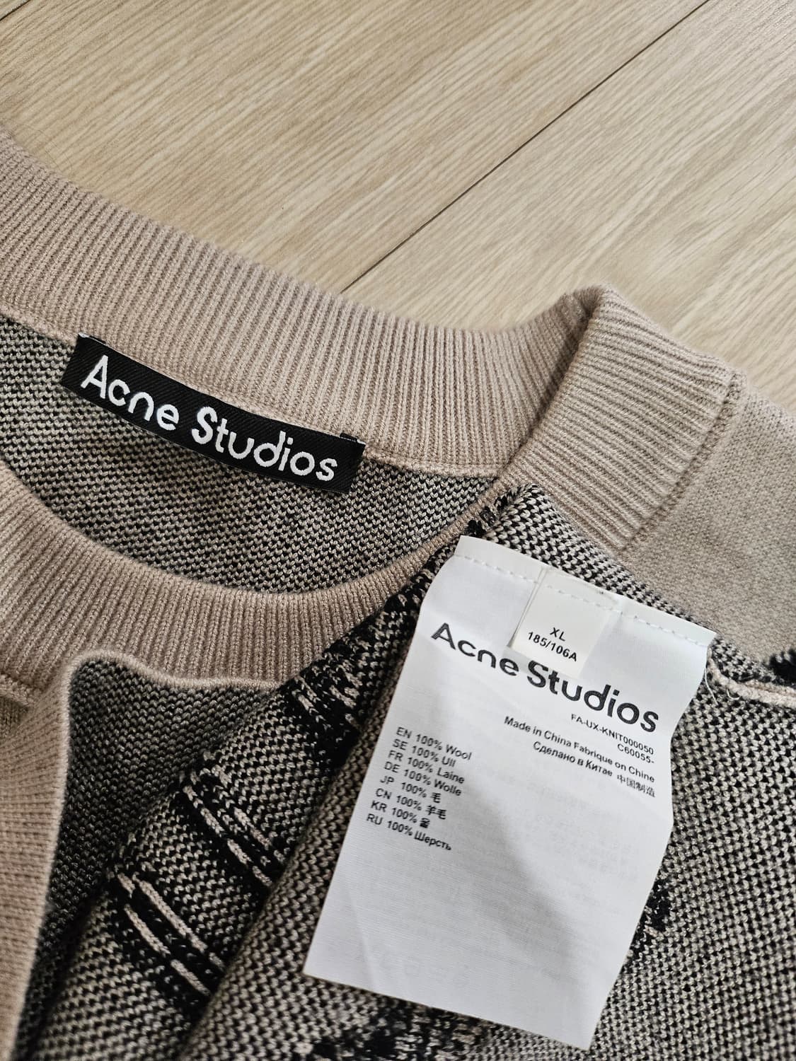 아크네스튜디오  상품이미지5