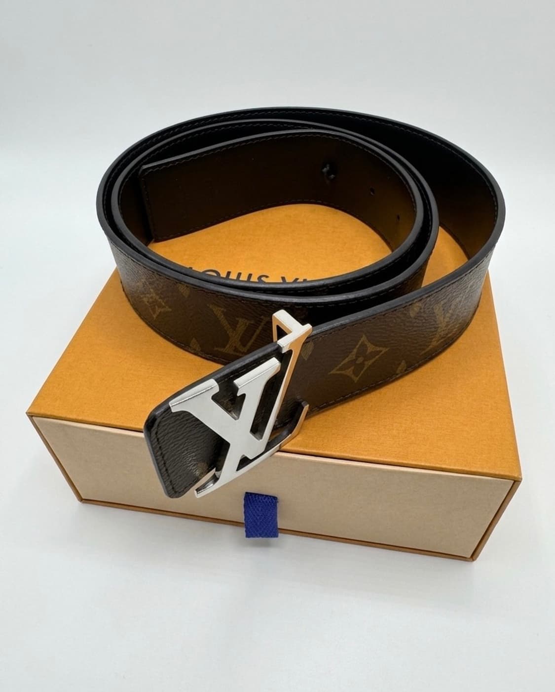 루이비통 양면 벨트 상품이미지1