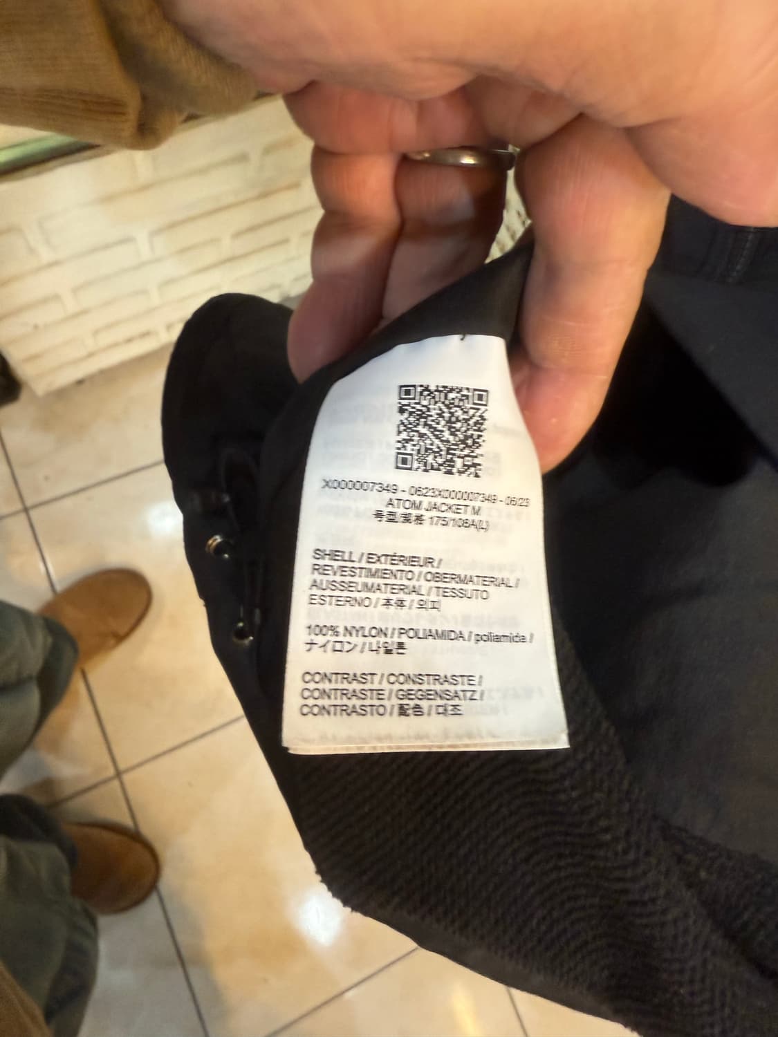 100-105 아크테릭스 아톰 LT 팝니다 상품이미지5