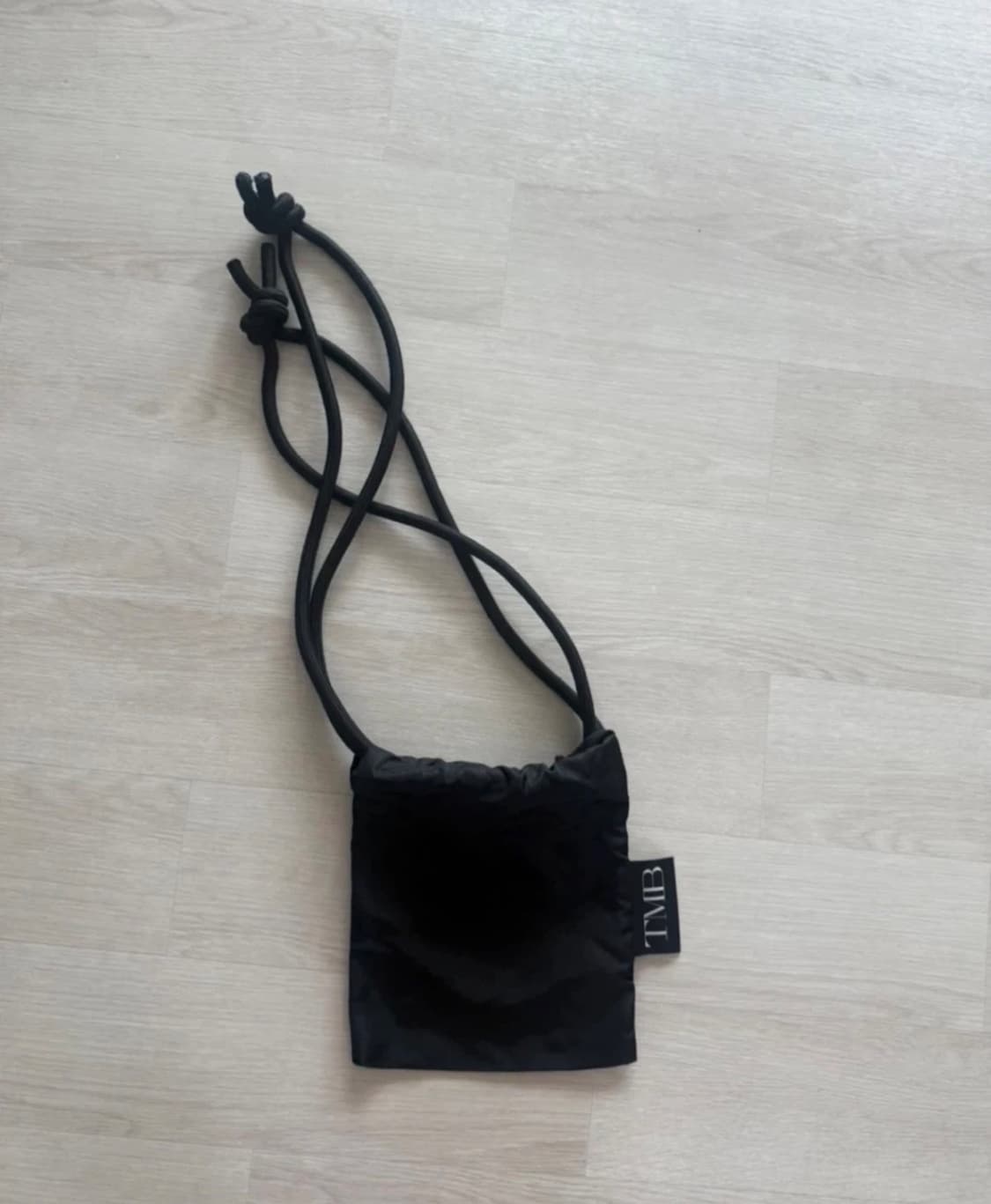 트리밍버드 스트링 미니백 팝니다 상품이미지2