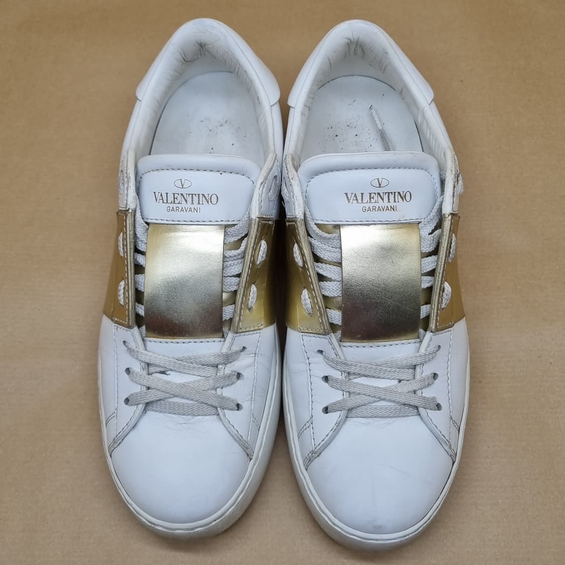 발렌티노 골드스니커즈36.5 235 상품이미지2