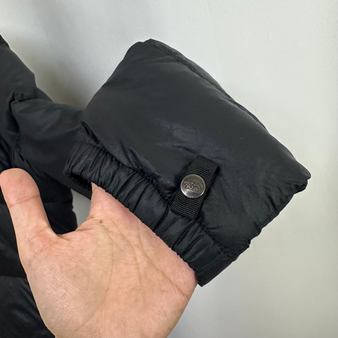  노스페이스 여자 패딩 거위털 검정 85 M 상품이미지5
