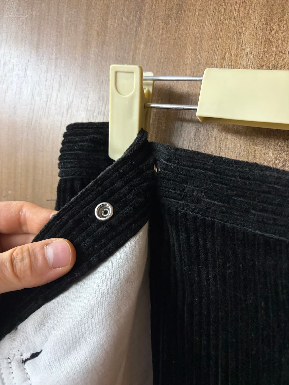 Toga 코듀로이 사이드랩 팬츠  상품이미지4