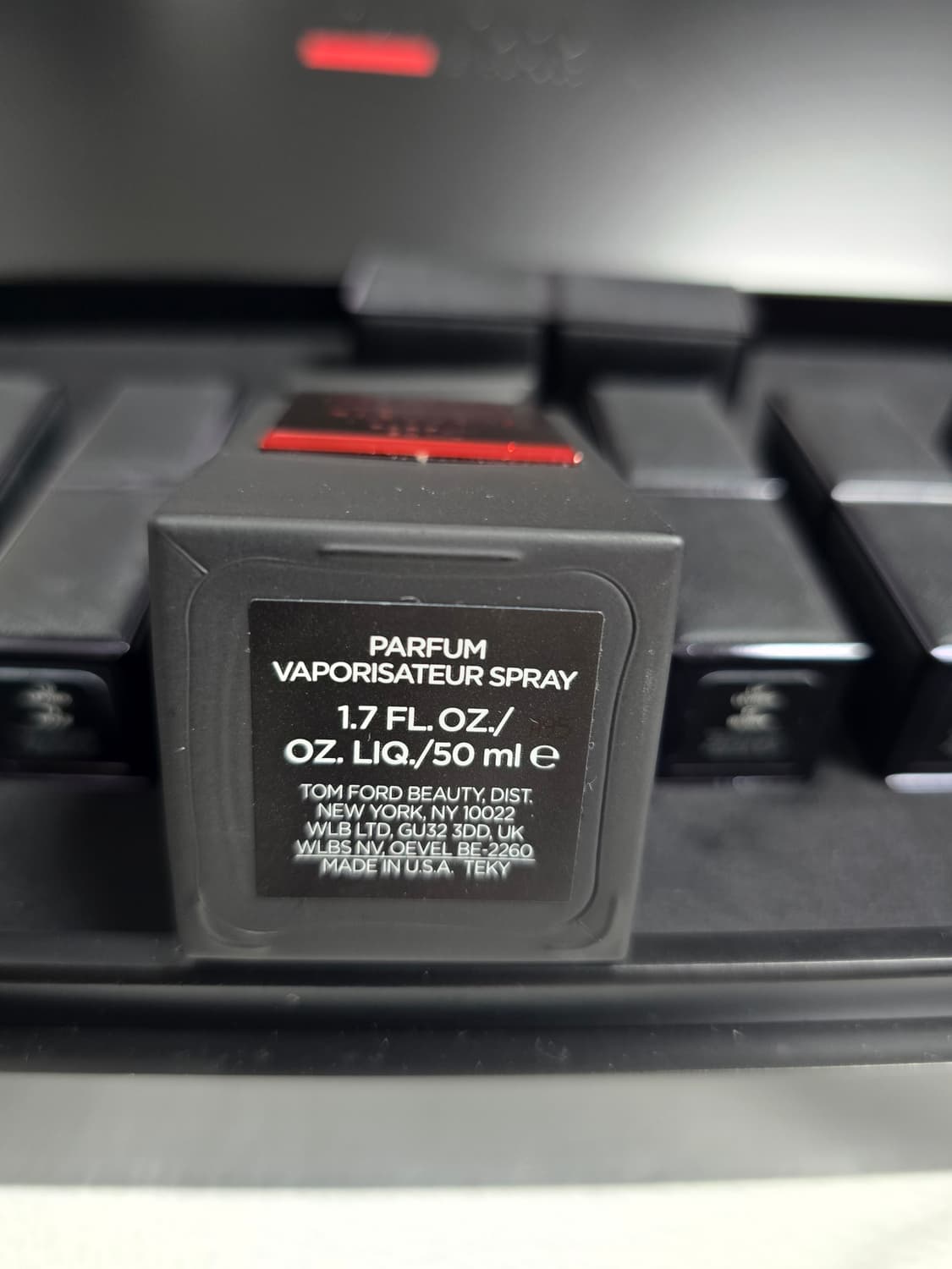 톰포드 패뷸러스 향수 상품이미지3