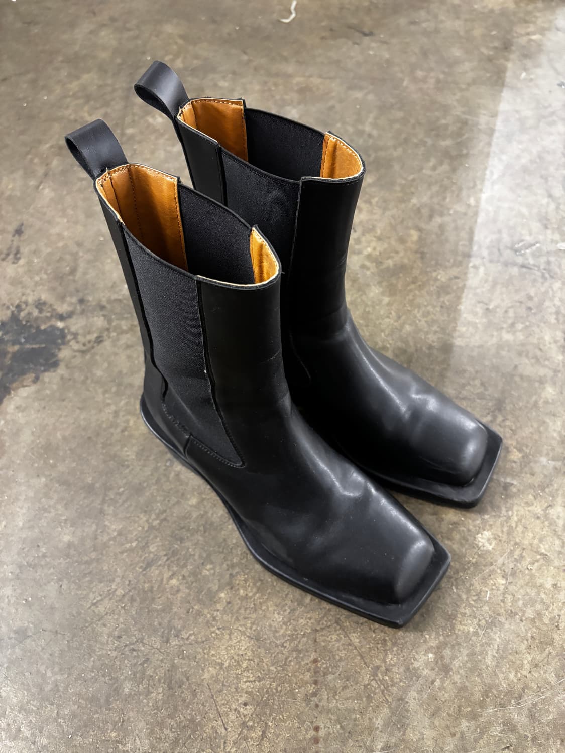 블랙 레더 첼시 부츠 235 상품이미지4