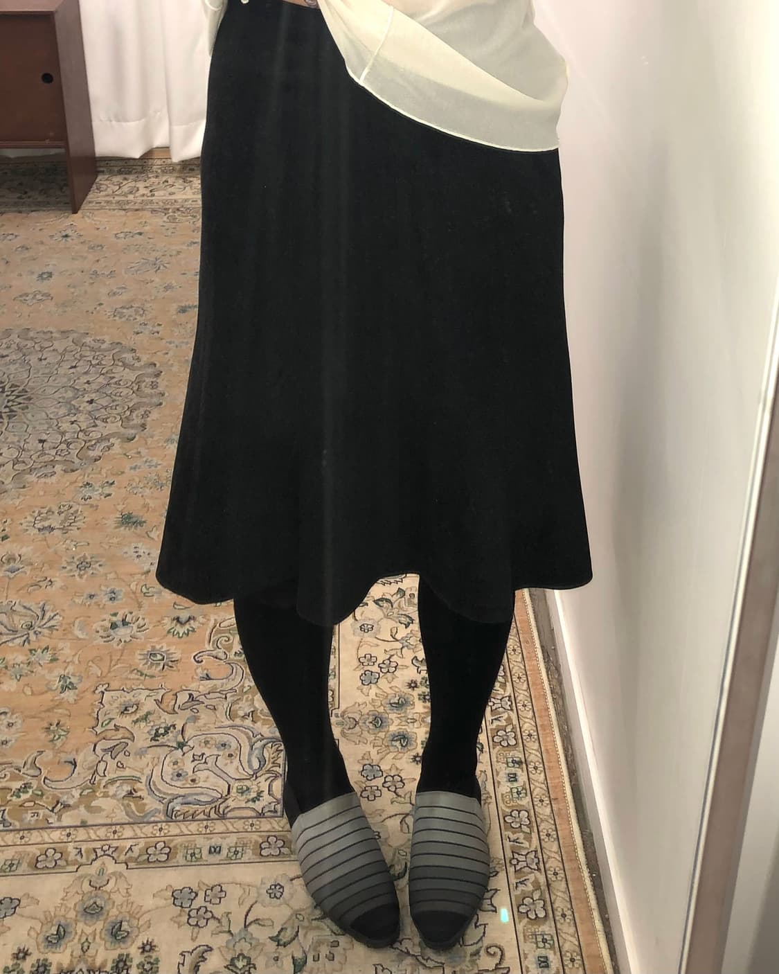 차콜 미디 스커트 상품이미지1