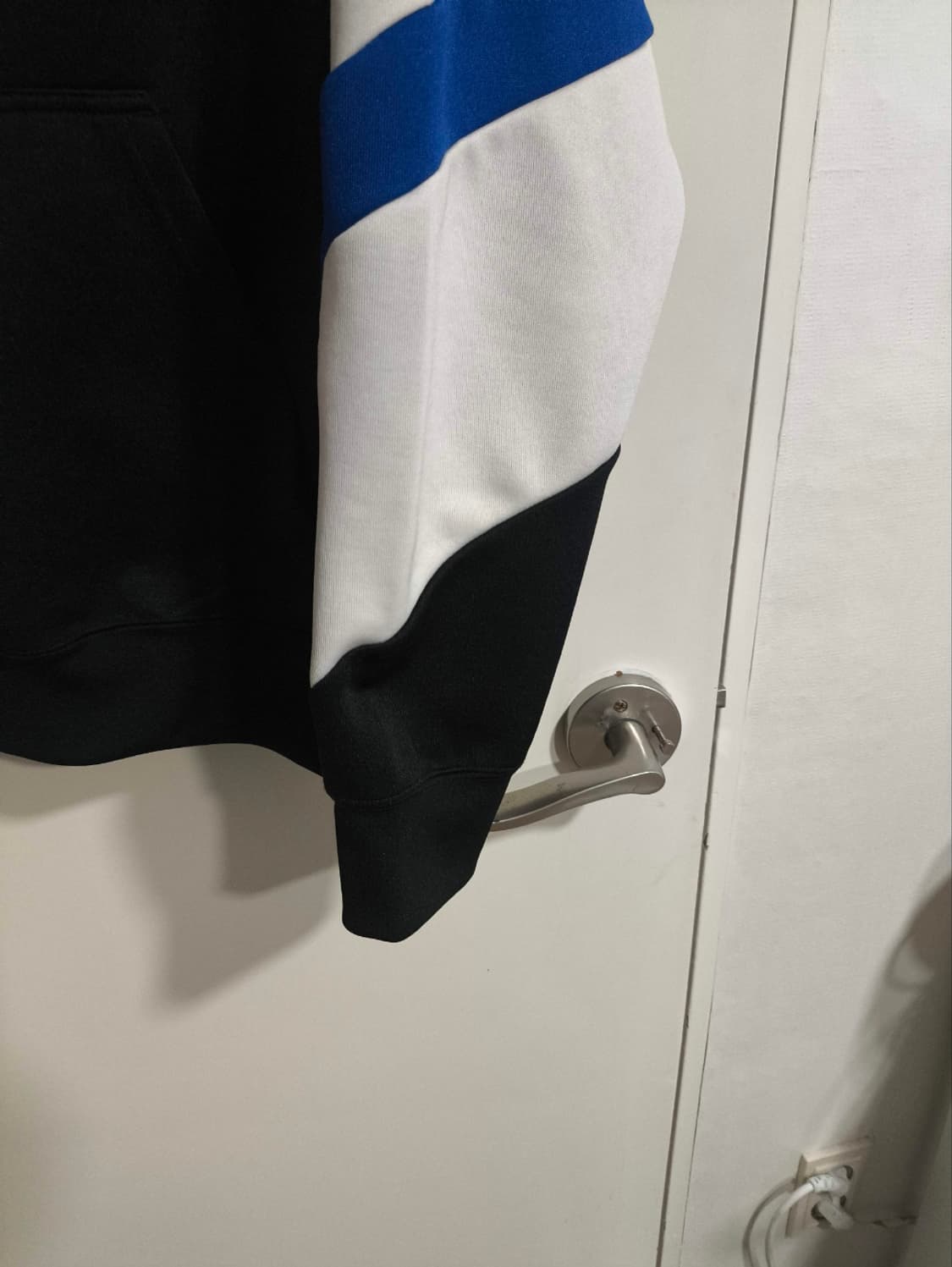 xl 아디다스 컬러블록 후드 eqt 상품이미지5