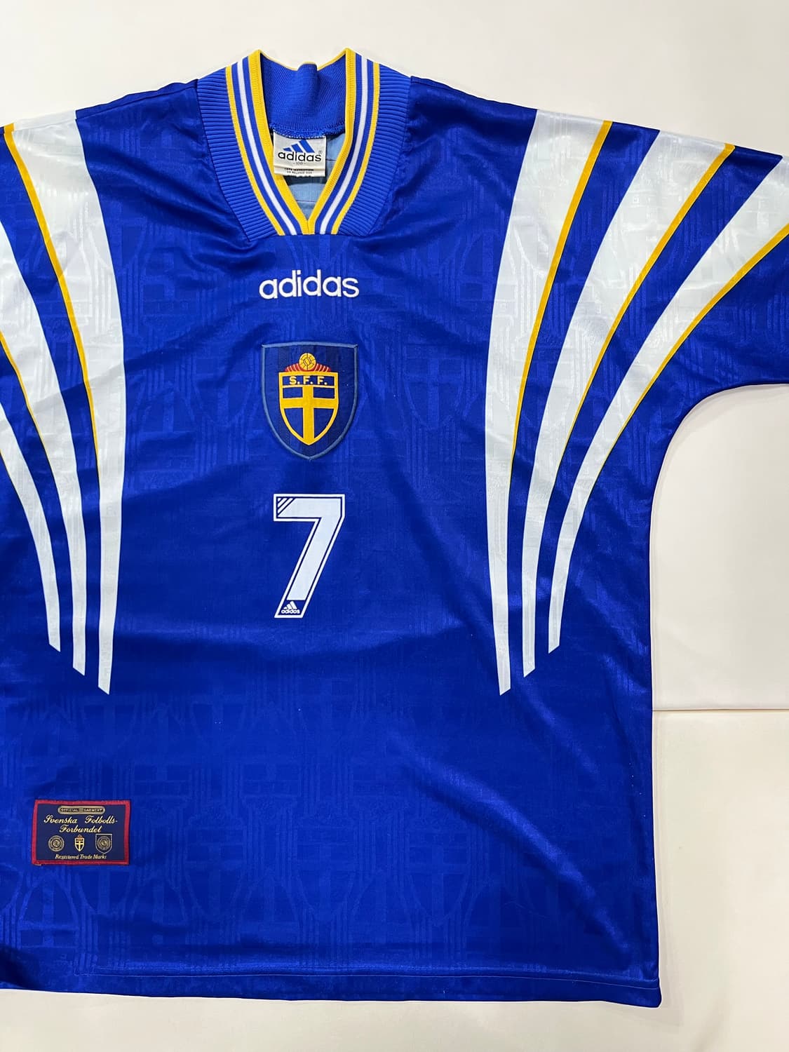 아디다스 96-98 스웨덴 어웨이 헨리크 라르손 상품이미지5