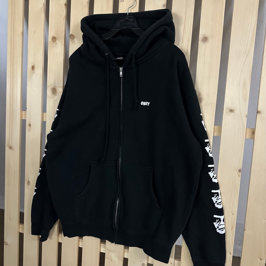(L) 오베이 블랙 후드집업 상품이미지2