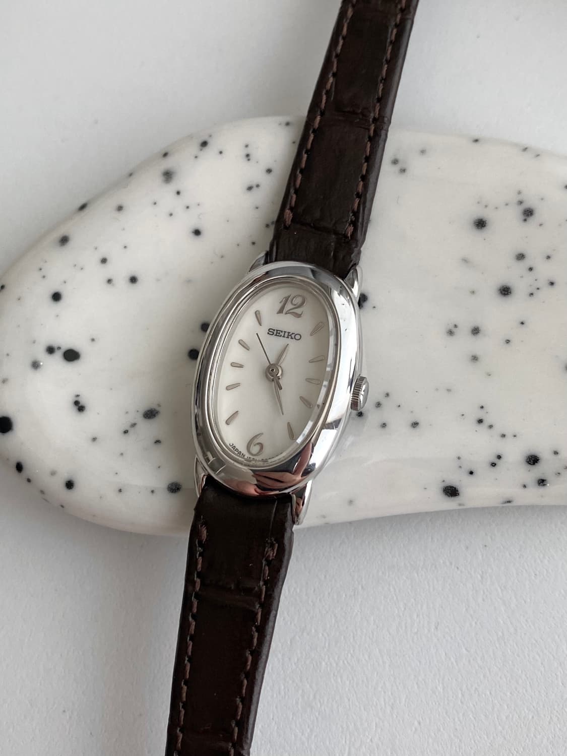 Seiko 세이코 오벌 쿼츠 레이디스 상품이미지1
