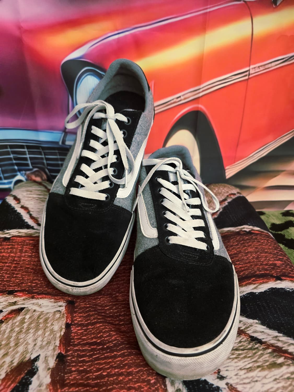 반스 (Vans)
올드 스쿨 (Old Skool)
스웨이드 스니커즈 상품이미지1