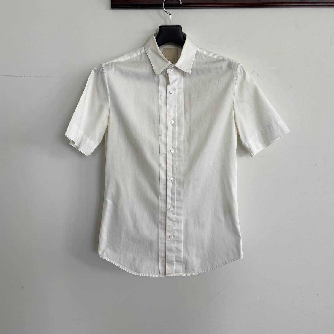 우영미 S,09-95 슬림핏 화이트 코튼 반팔 셔츠 상품이미지1