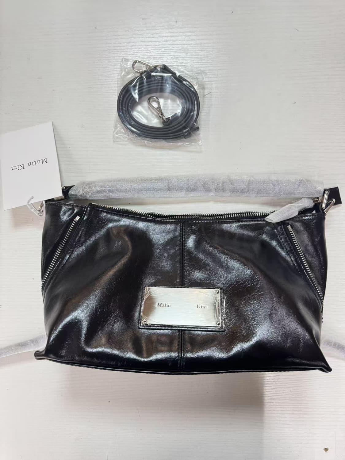 (새상품)마뗑킴 사이드 지퍼 투웨이백 미니사이즈 스몰 상품이미지4