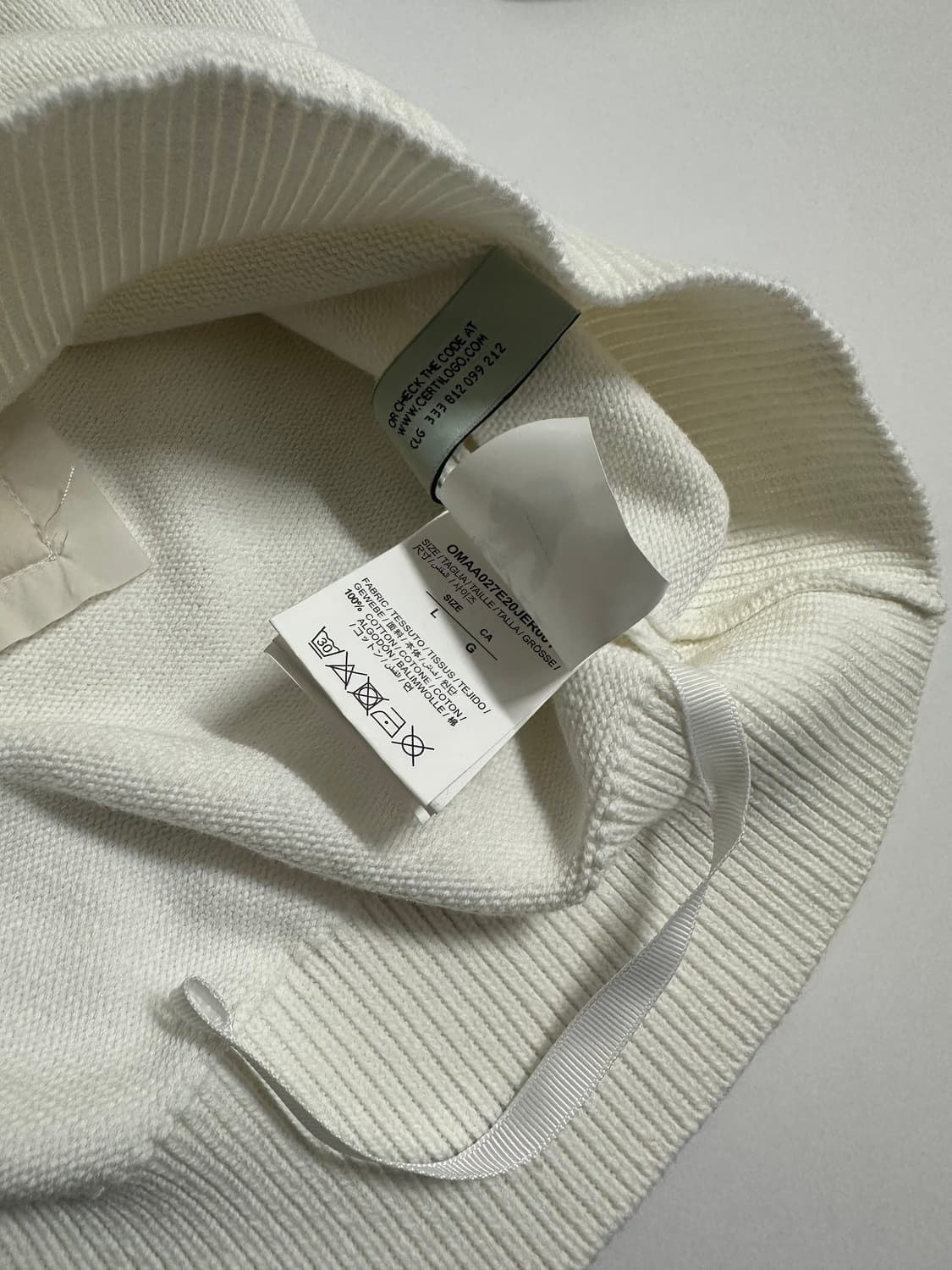 오프화이트 화이트 니트 스웨터 상품이미지5