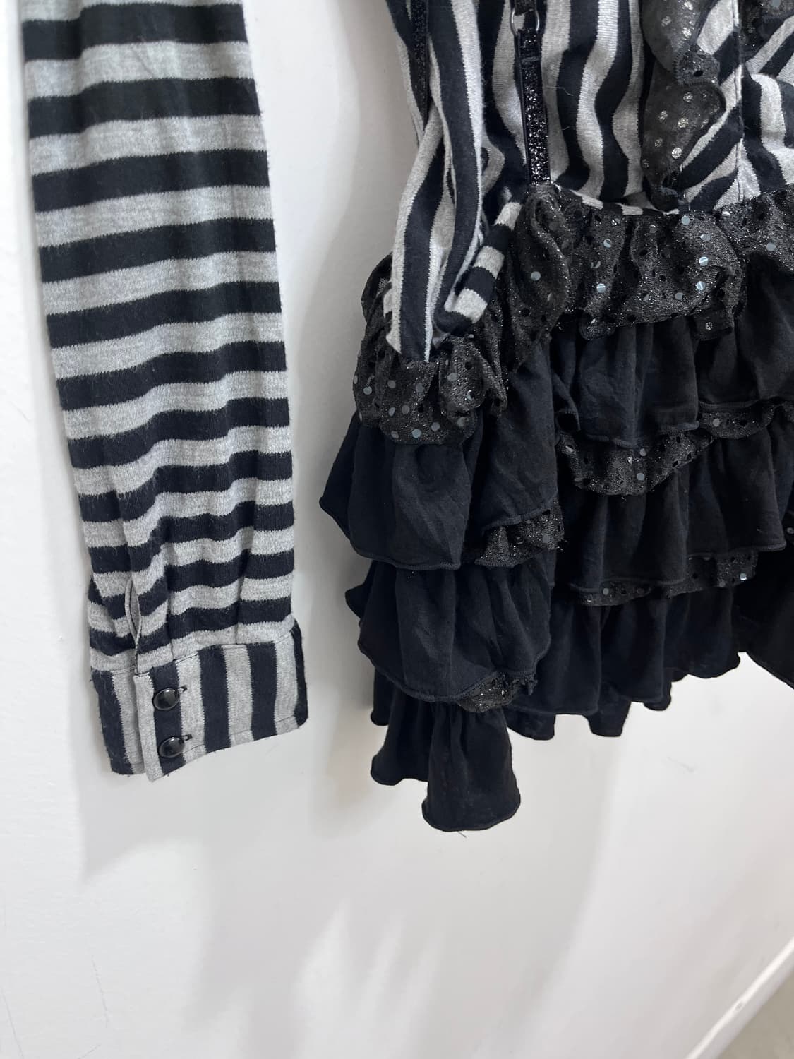 FAZBEE 갸루 로리타 스트라이프 프릴 레이어드 티셔츠 상품이미지4