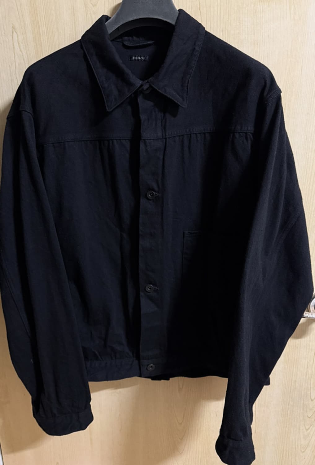 [4] 코모리 25ss 데님 자켓 블랙 상품이미지3