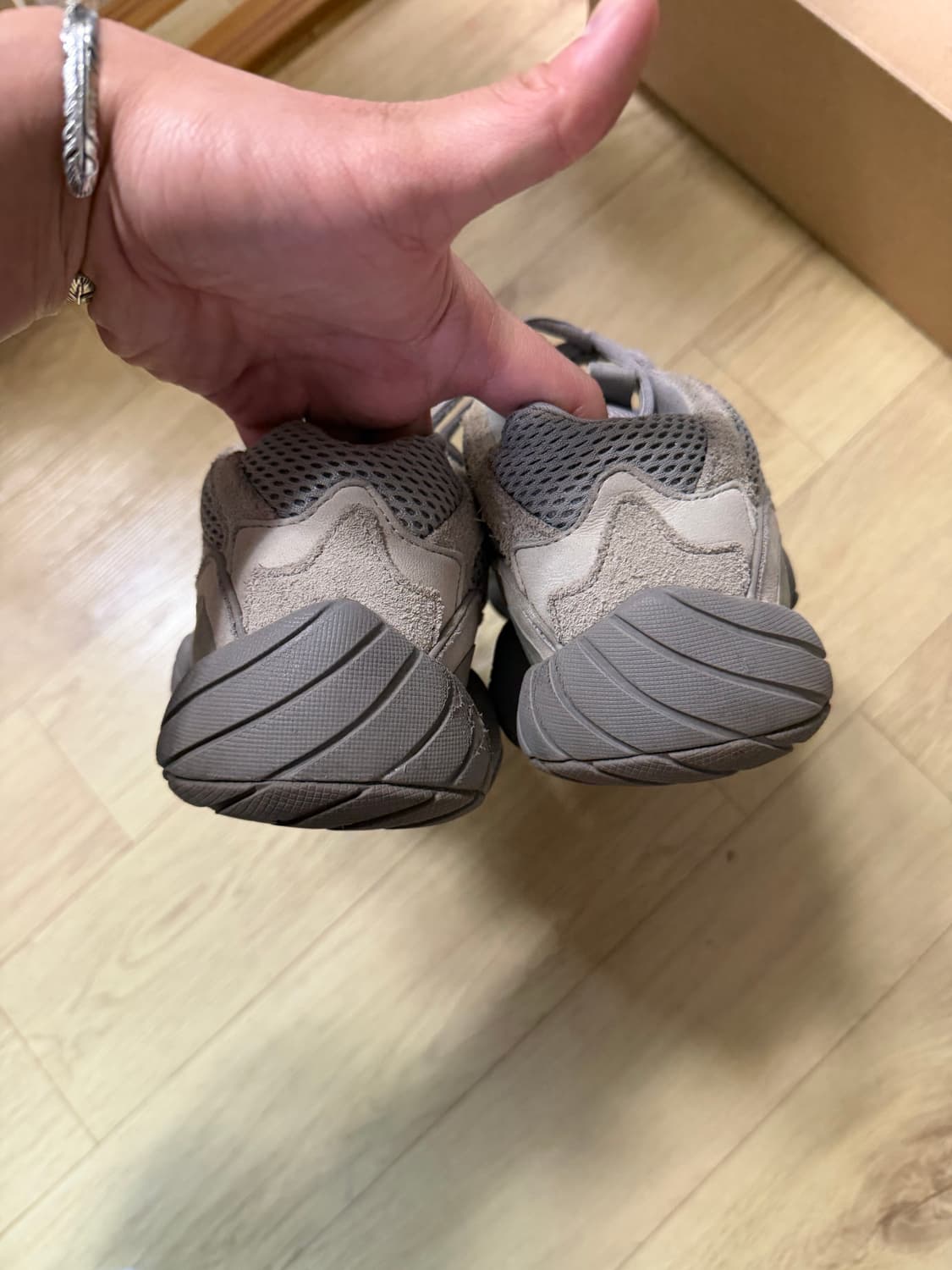 이지부스트500 애쉬그레이 280 상품이미지2