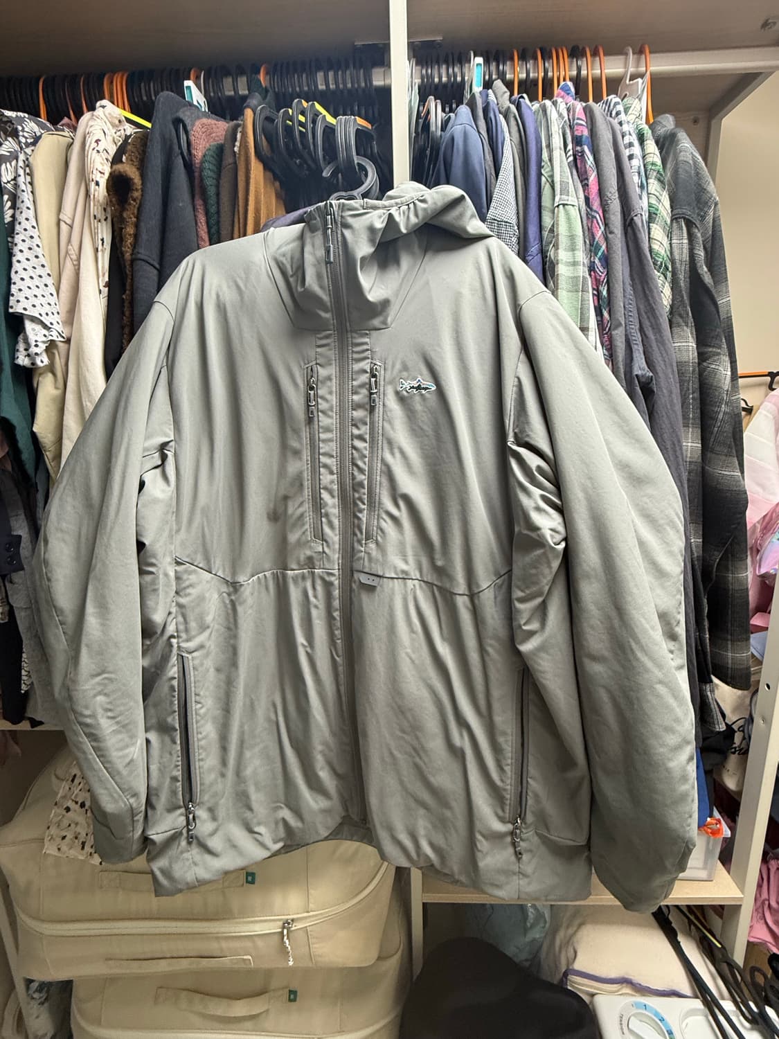 파타고니아 퍼프 후디 자켓 XL 회색 상품이미지1