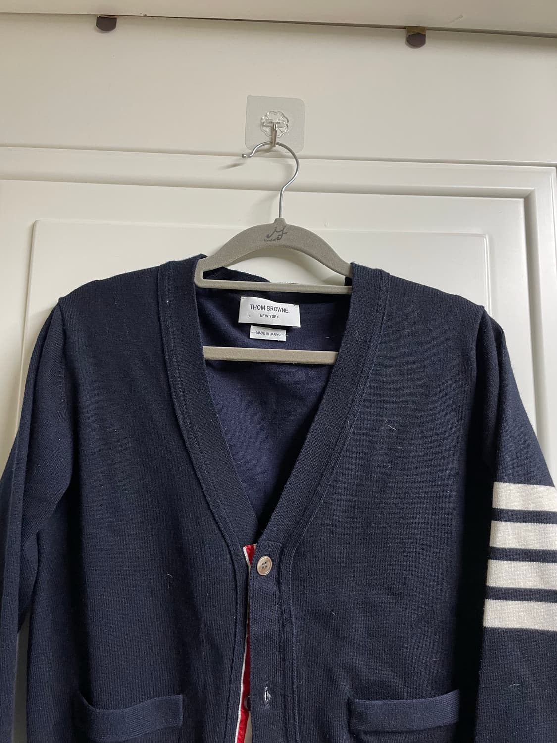 톰브라운 4바 밀라노 스티치 가디건 네이비 상품이미지3