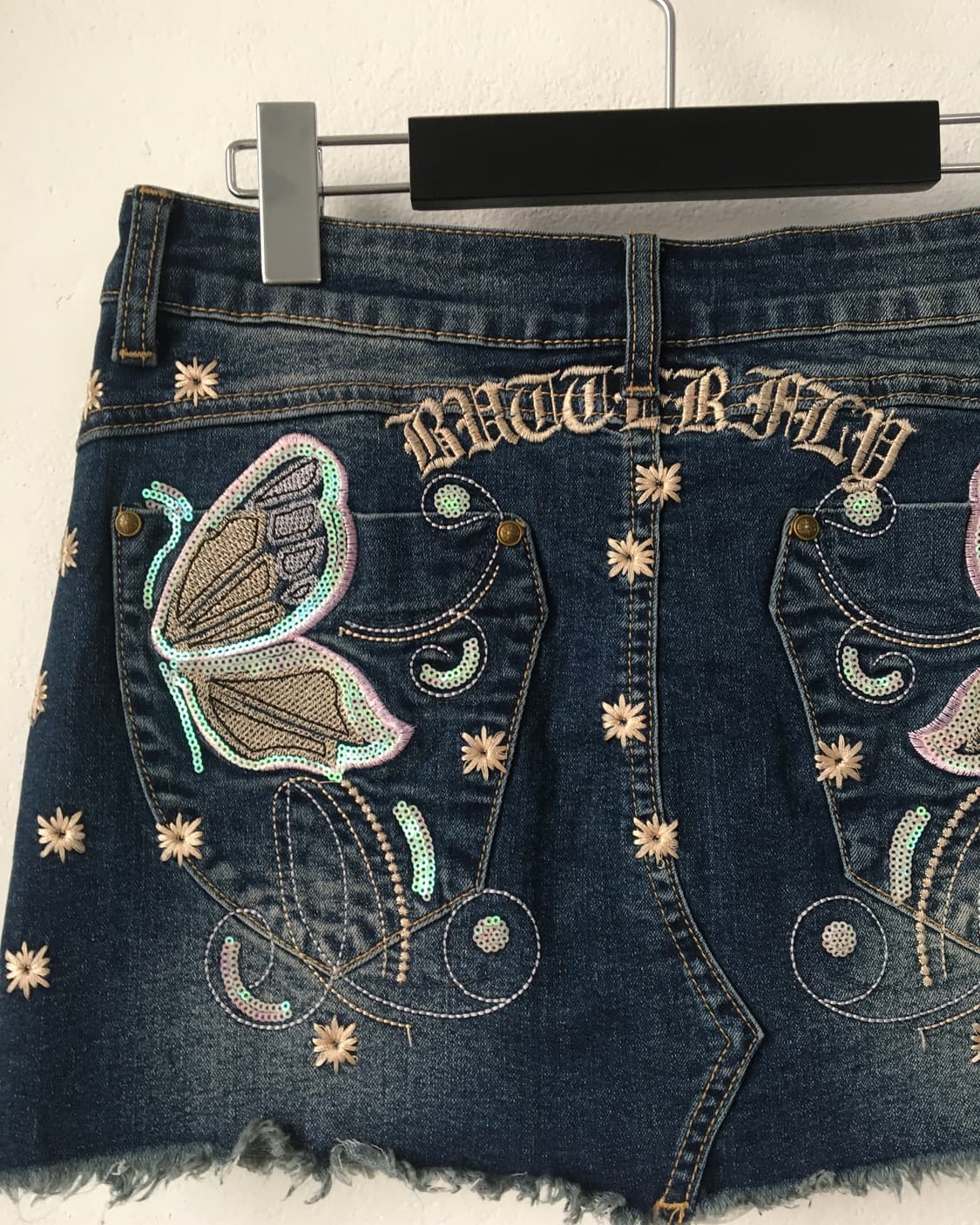 Butterfly embroidery denim short skirt 상품이미지4